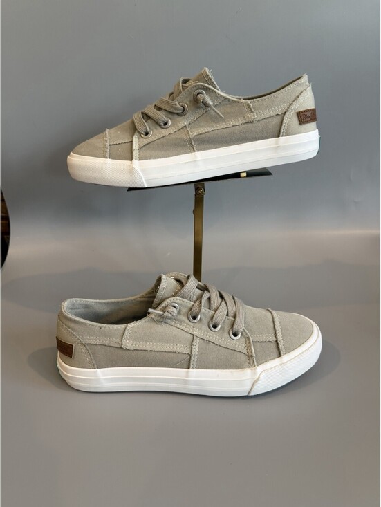Blowfish Malibu Shoes - Blowfish Malibu Women's Fruit Sneaker, Wolf Gray Smoked Canvas Size 8 Casual